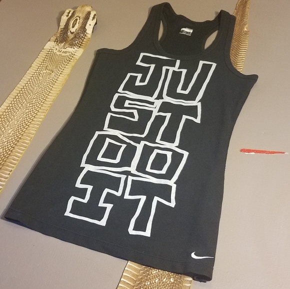 Nike, Tank Top. Sm - Picture 2 of 4